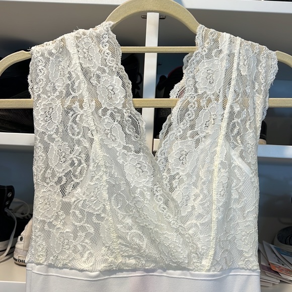 LIPSY size 6 white dress - Picture 2 of 6